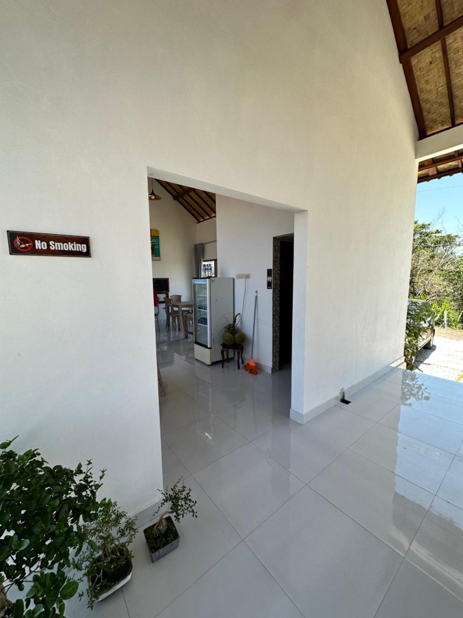 Апартаменты Bali Basuki Retreat Center Besakih Экстерьер фото