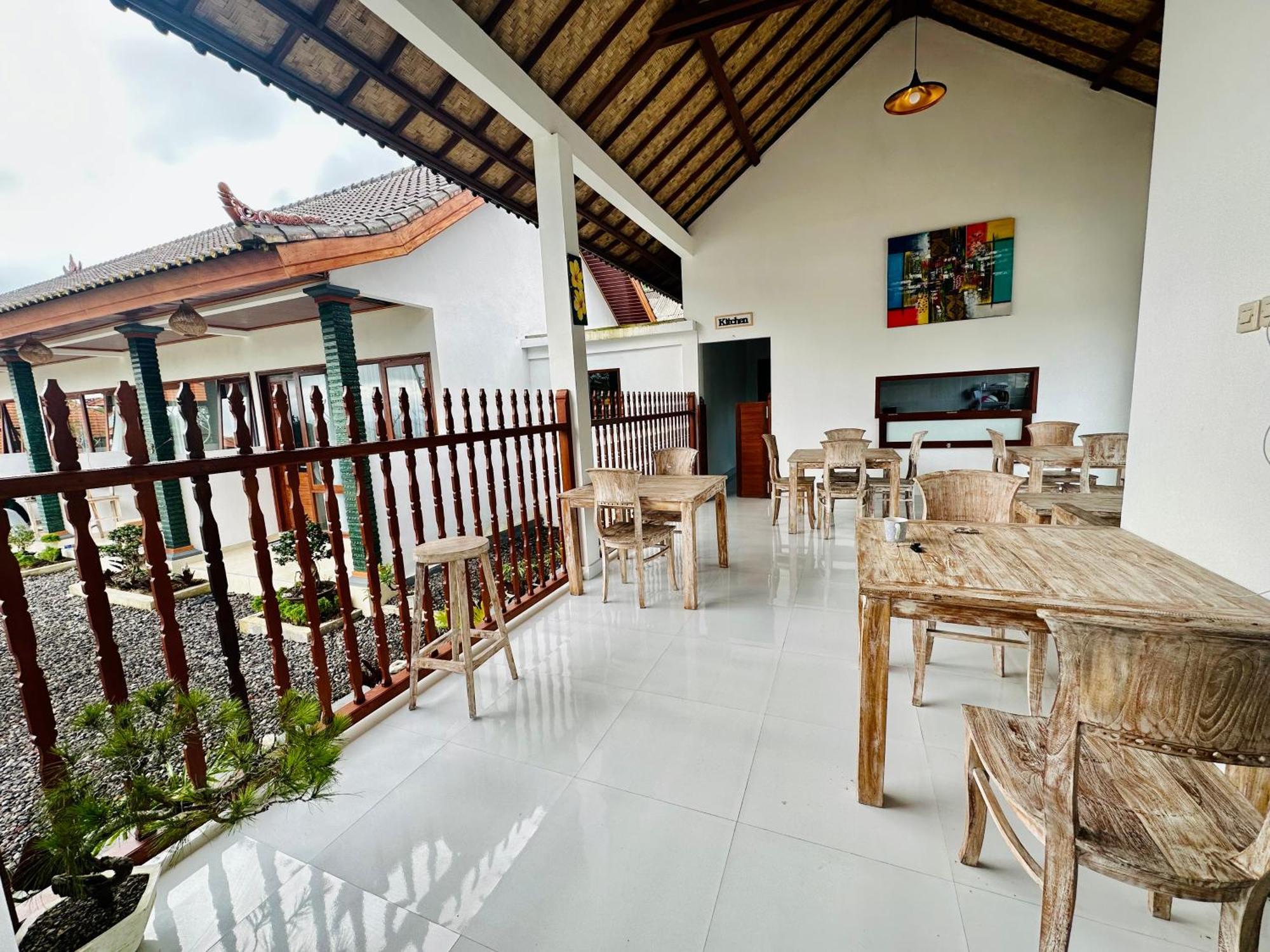 Апартаменты Bali Basuki Retreat Center Besakih Экстерьер фото