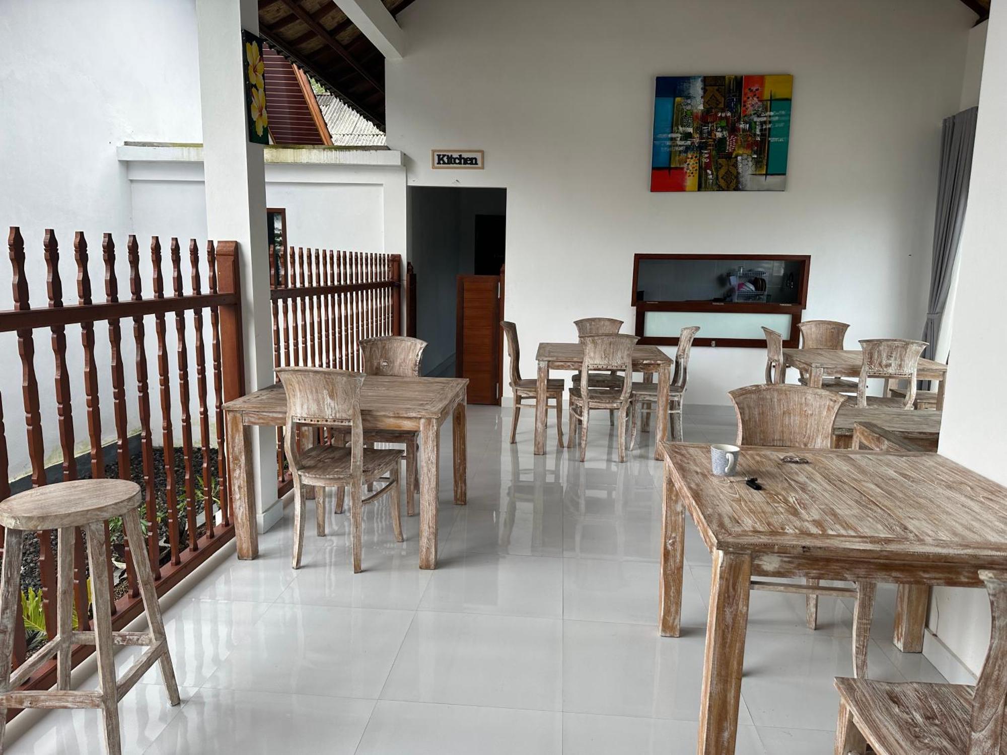 Апартаменты Bali Basuki Retreat Center Besakih Экстерьер фото