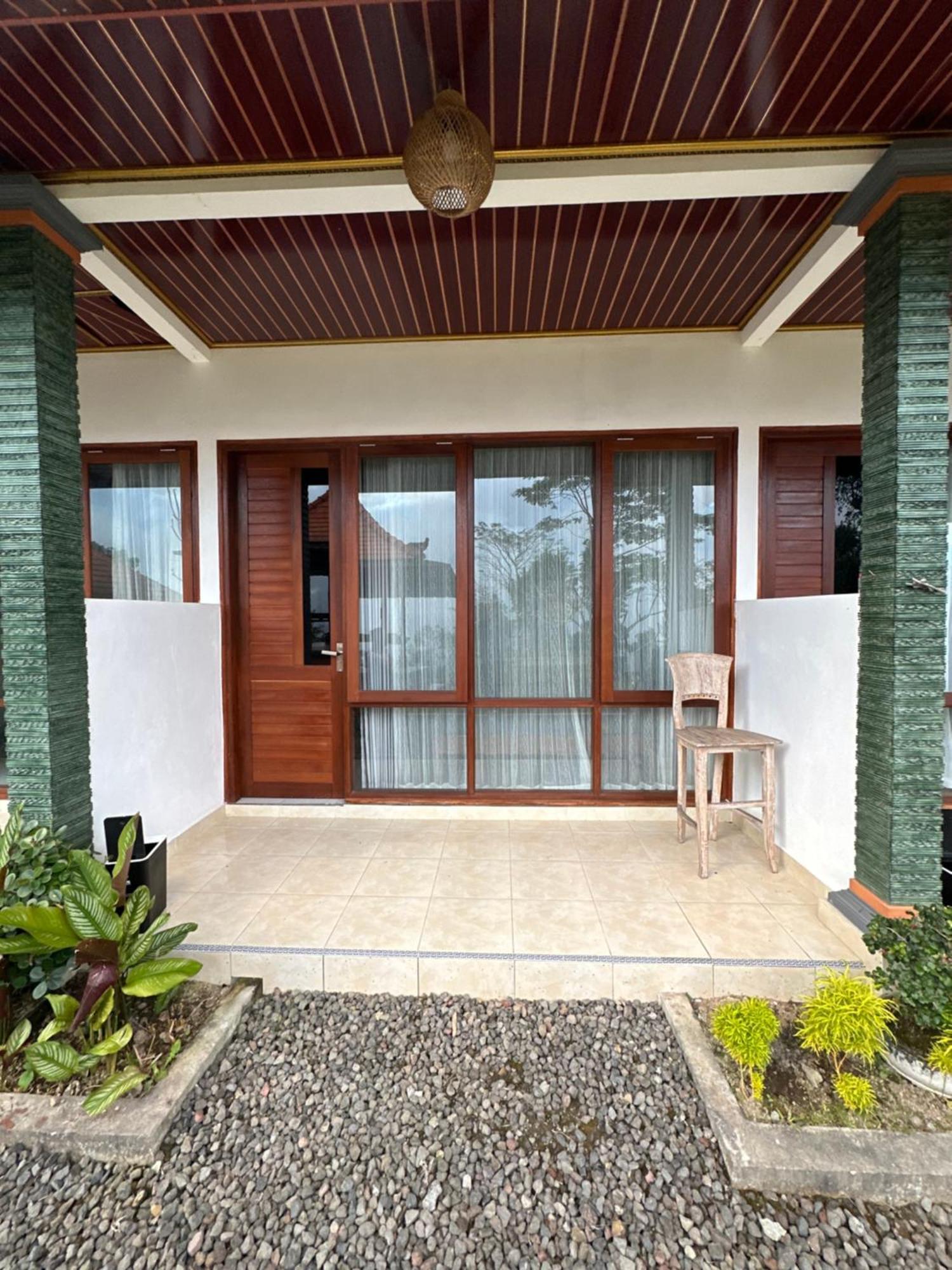 Апартаменты Bali Basuki Retreat Center Besakih Экстерьер фото